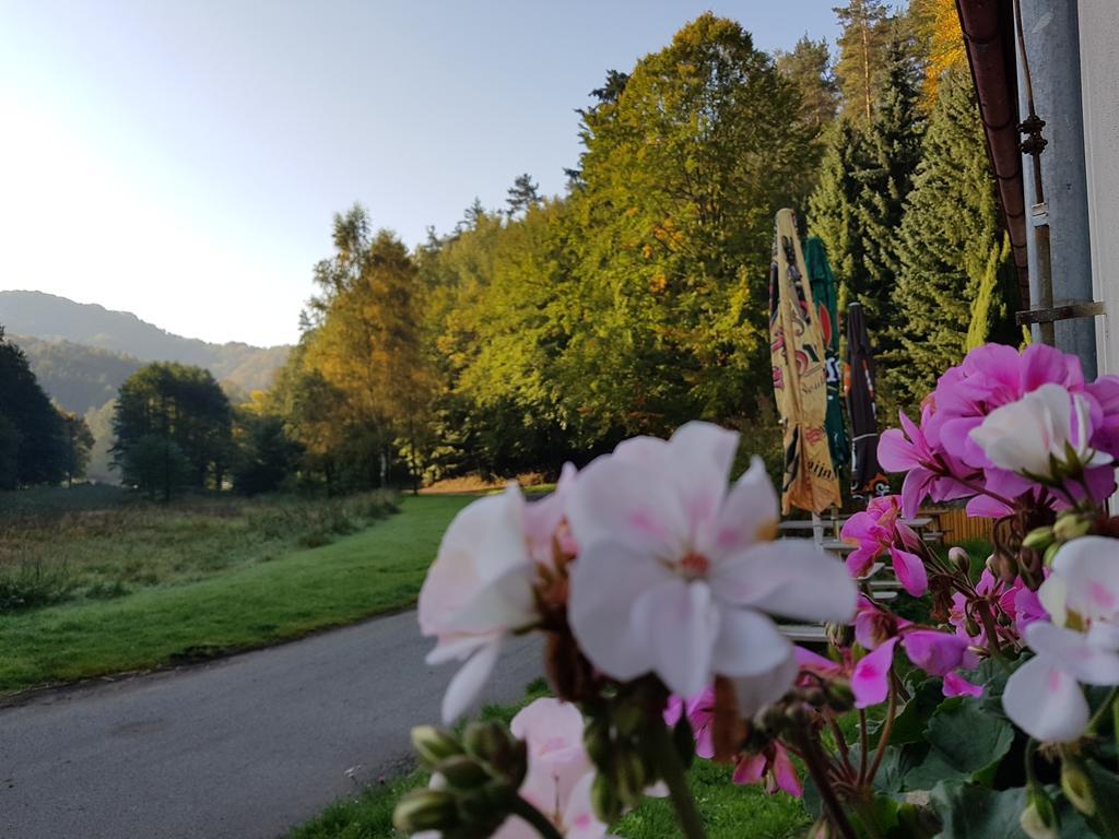 Penzion Pod Houskou Blatce Esterno foto